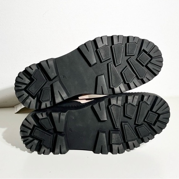 ✨Host Pick ✨ NWT SCOTCH & SODA boots - Picture 7 of 8